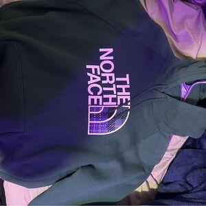 Green north face women’s xl/ men’s large